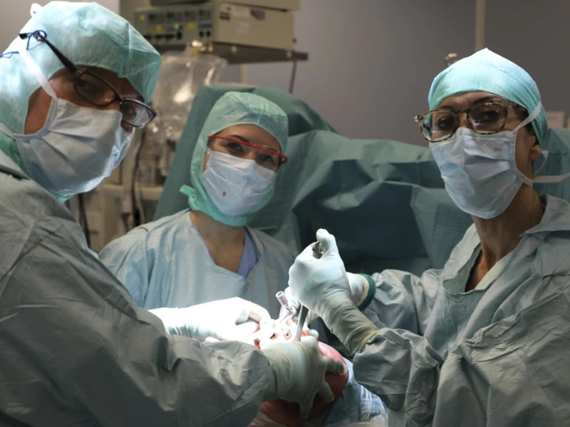 intervento-chirurgia-protesica-dr-giovanni-pignatti